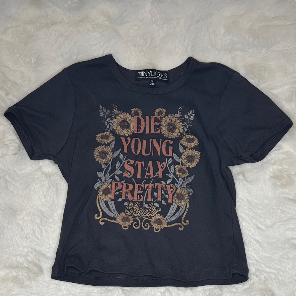 NWOT Blondie Graphic Crop Top Tee